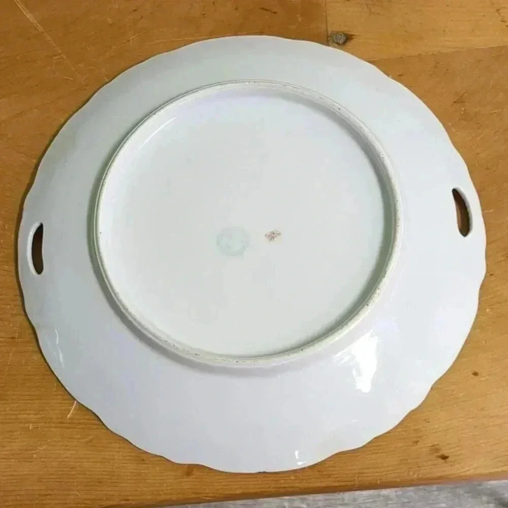 Antique  handled Plate, gold accents - Picture 2 of 4